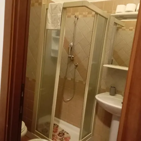 Verdoni Di Gabriela * Rom